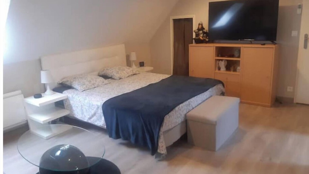 Pruille-le-Chetif Bed & Breakfast | Bed and breakfast in quiet residential area near Le Mans and the 24h race circuit