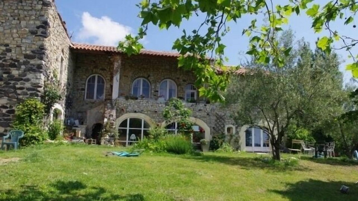Alba-la-Romaine House | Bed and Breakfast La grange au Negre chambre Méditerranée