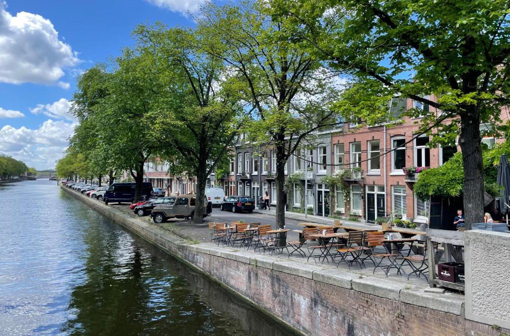 Hoofddorppleinbuurt Bed & Breakfast | Bed and Breakfast Amsterdam