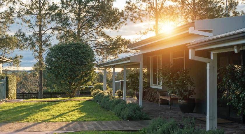 Lovedale Bed & Breakfast | Bed and breakfast ∙ 4 bedrooms ∙ 10 guests