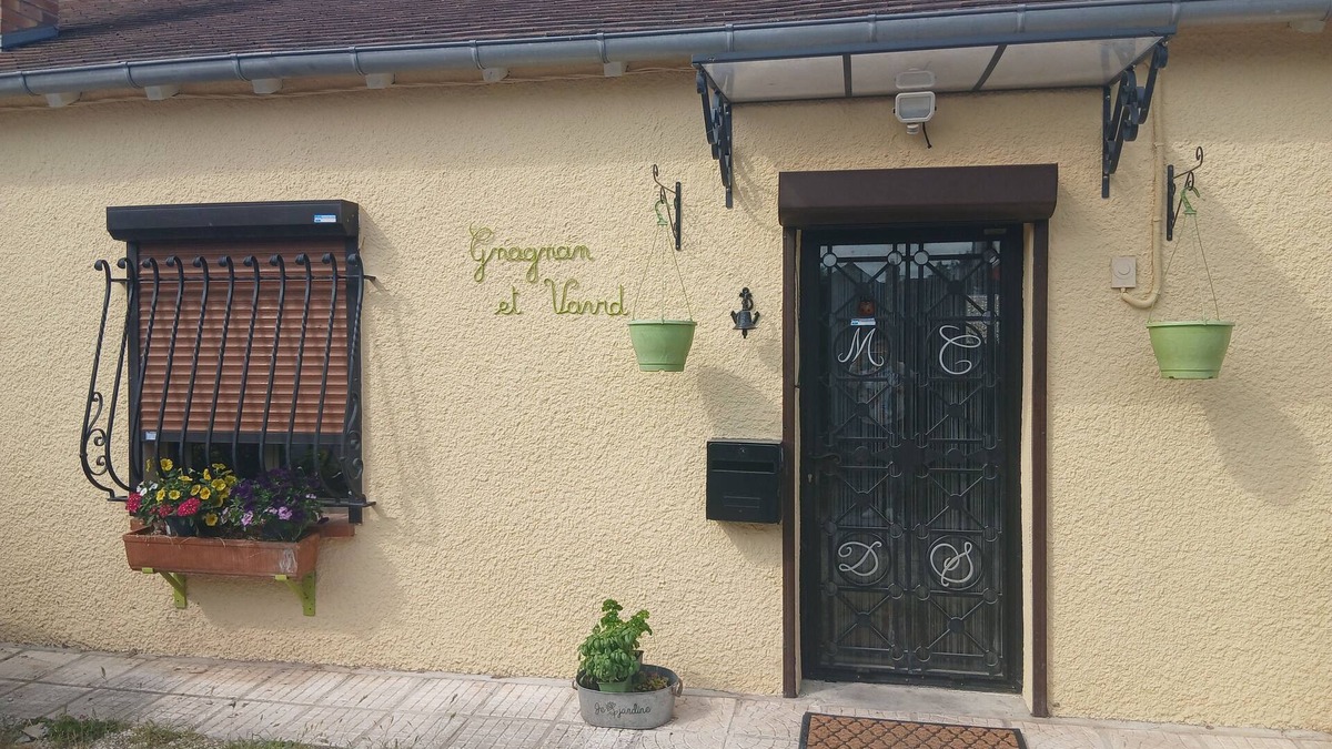 Fay-aux-Loges Bed & Breakfast | Bed and breakfast between the Loire and the Canal d'Orléans