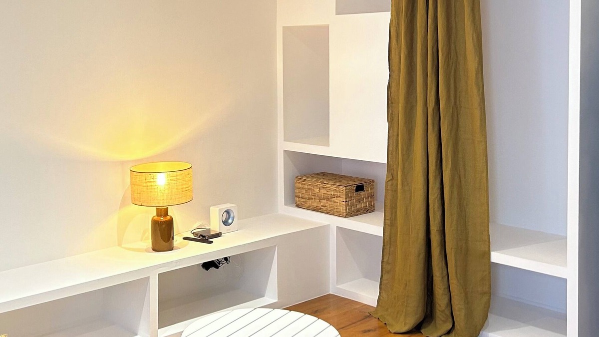 Gambetta Bed & Breakfast | Bed and breakfast, Montpellier city center