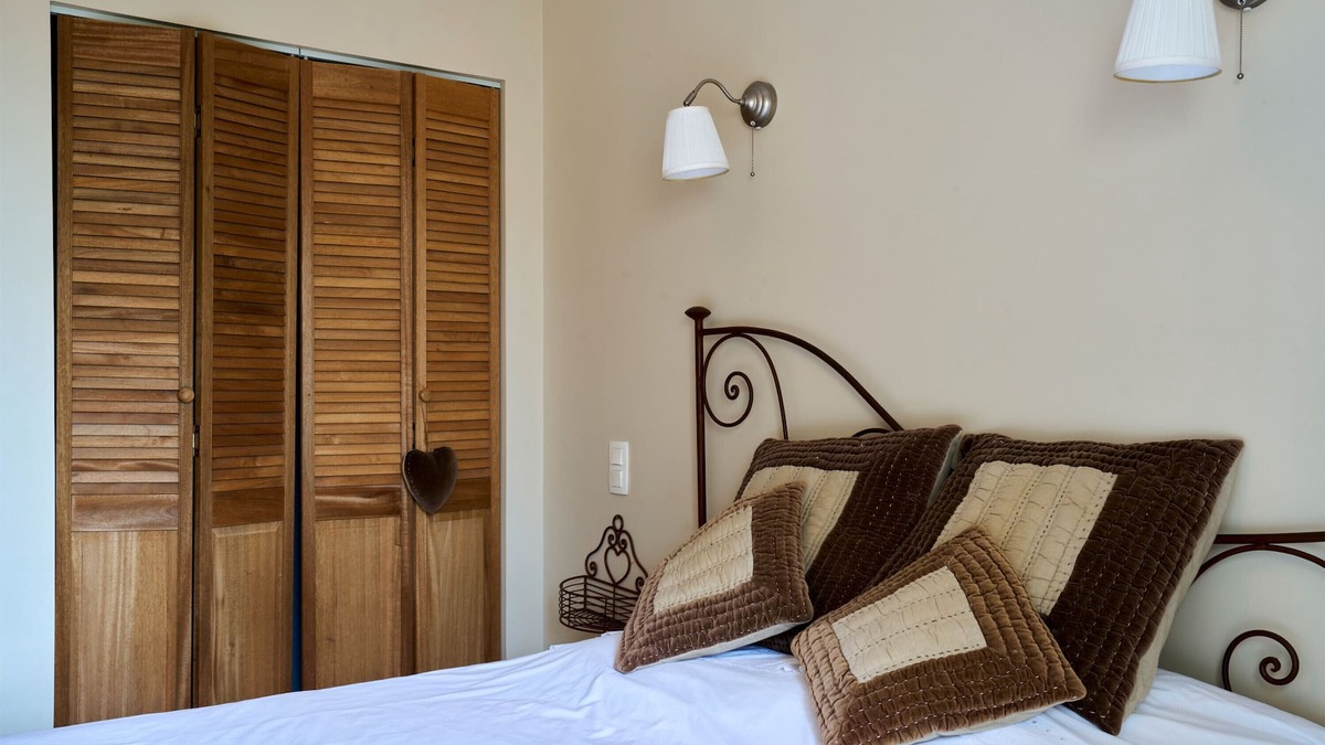 Gabillou Bed & Breakfast | Bed and Breakfast 'Mélanosporum' with Private Terrace, Shared Garden and Wi-Fi