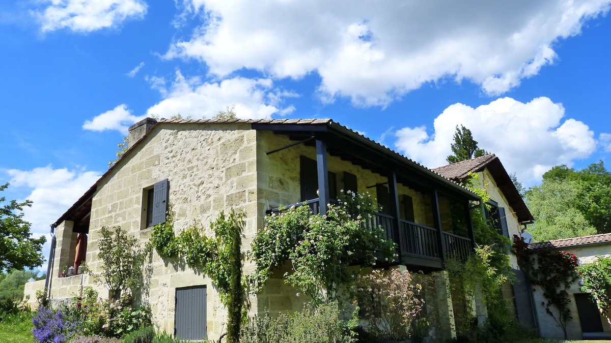 Saint-Philippe-dAiguille House | Bed and breakfast Piqueroque: a haven of peace in the woods and vineyards