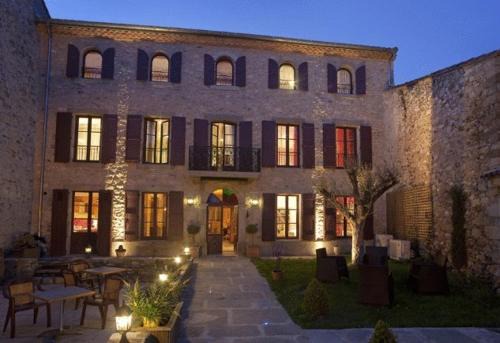 Villeneuve-Minervois Bed & Breakfast | Bed & Breakfast Demeure du Pareur