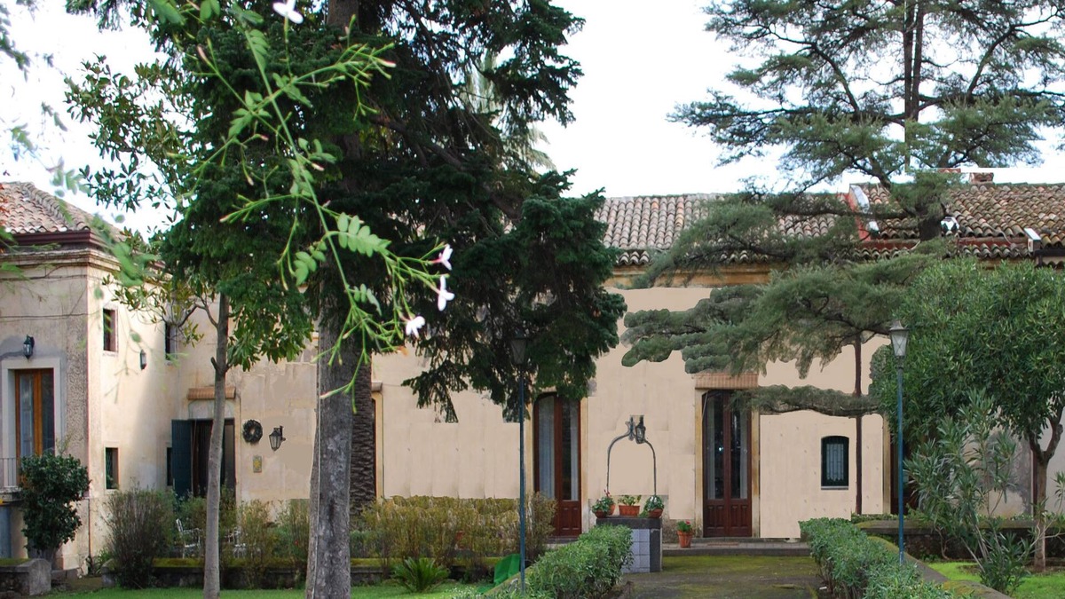 Trecastagni Bed & Breakfast | Bed & Breakfast on the slopes of Etna
