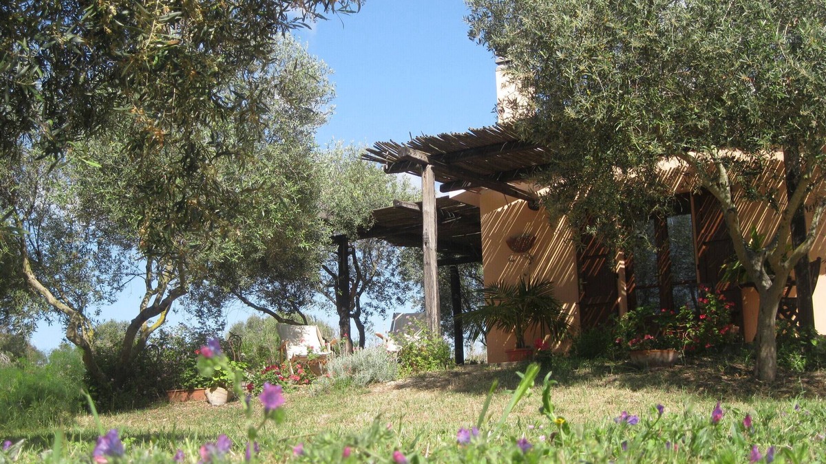 Cabras House | Bed & Breakfast Sa Ingia