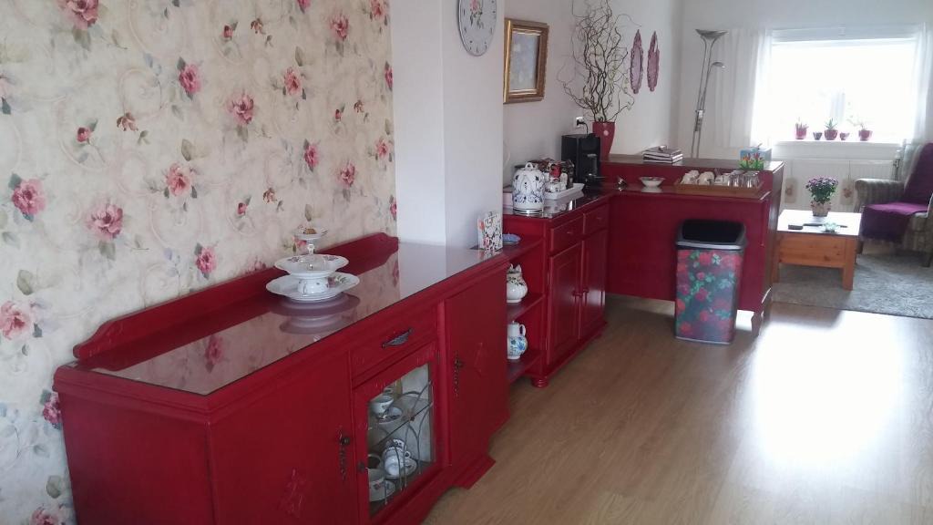 Hof van Delft Bed & Breakfast | Bed en Broodje Bloem