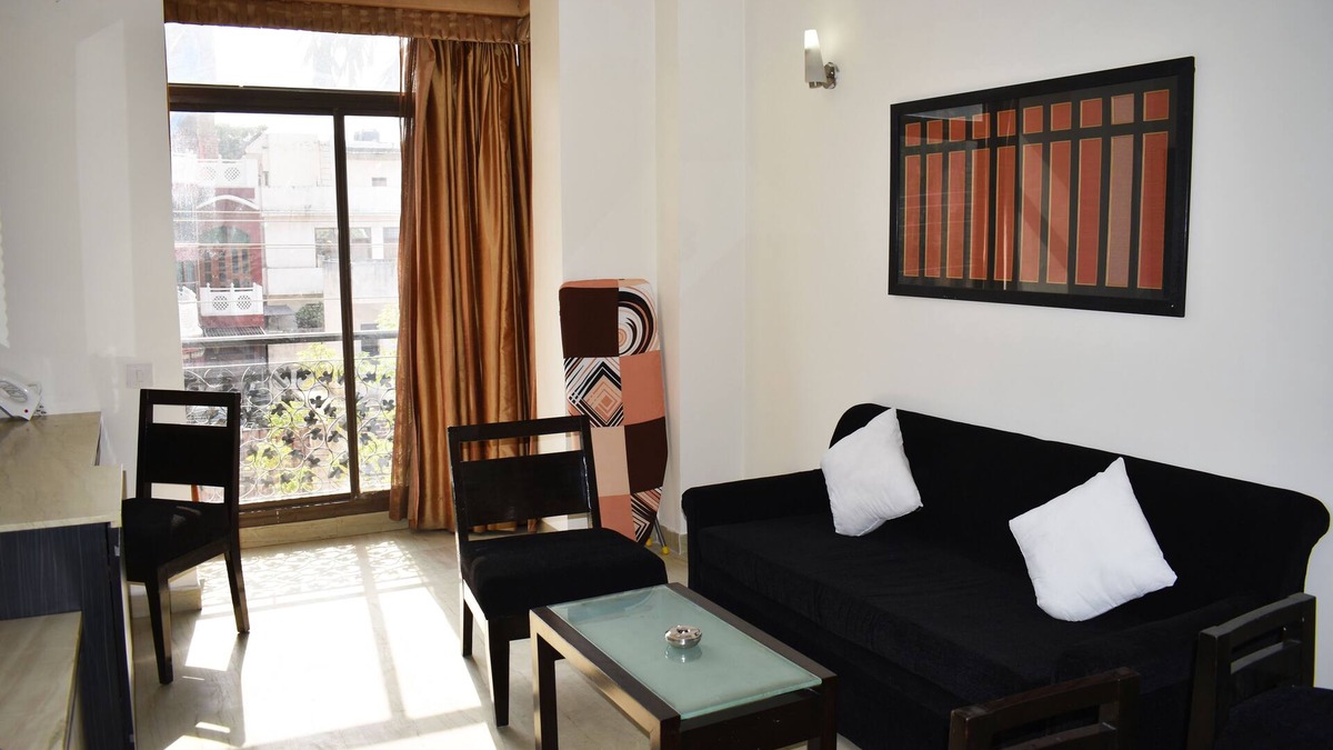 Sector 40 Apartment | BedChambers Serviced Apartments Sector 40