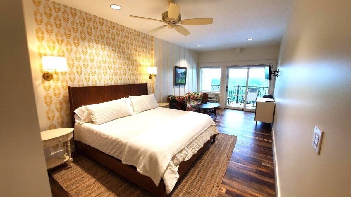 Westfield Cabin | Bedroom 2 - Modern Farmhouse Theme Lodge Room with Beautiful Views