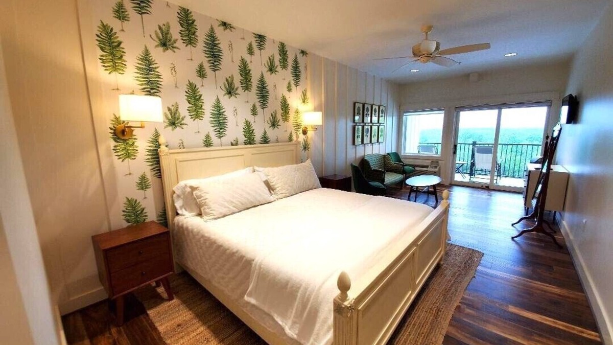 Westfield Cabin | Bedroom 8 - The Big Creek Lodge