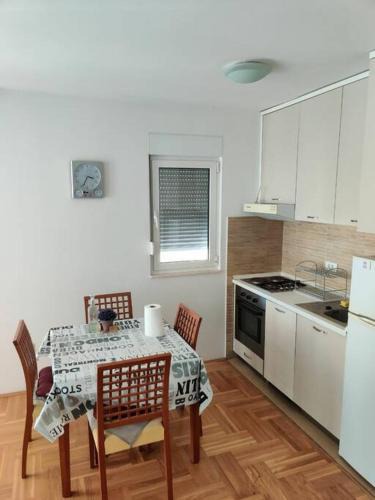 Rozino Apartment | Bedroom apartment, Budva, Mainska ulica