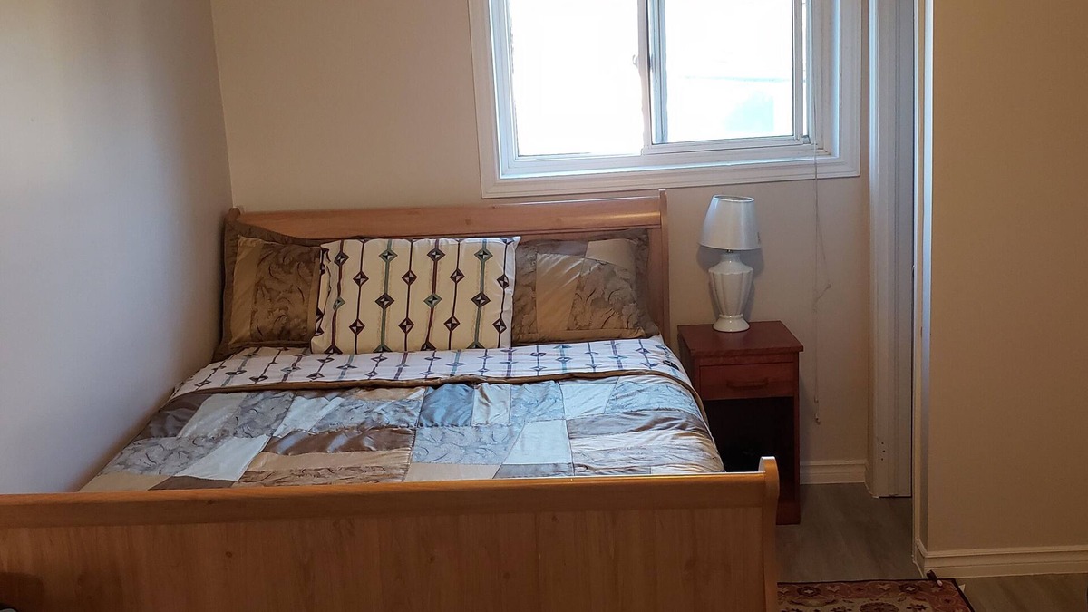 Sudbury House | bedroom suite with balcony freshly renovated in the heart of Sudbury.