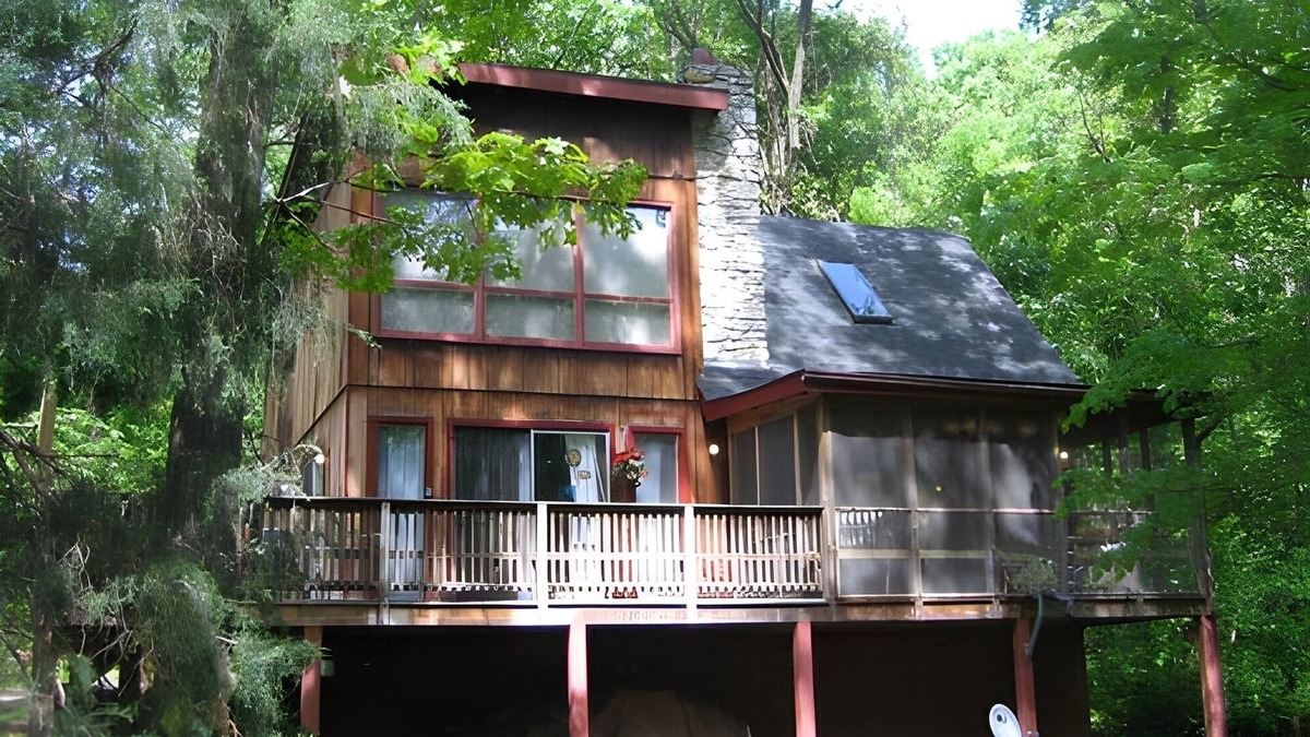 Front Royal Cabin | Bedrooms 2, Bathrooms 1.5, Sleeps 4