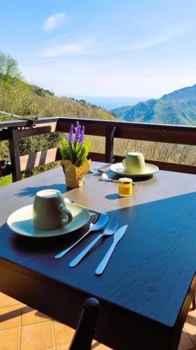 Magliolo Apartment | Bee Freeride Biker house