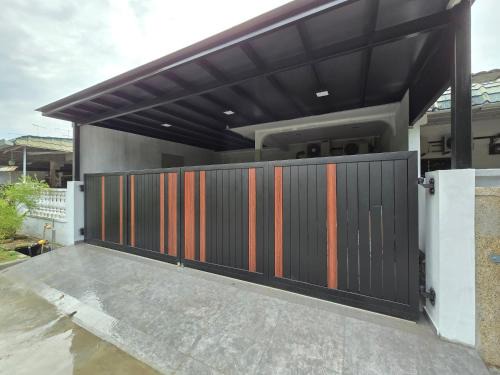 Kluang Resort | Bee Homestay
