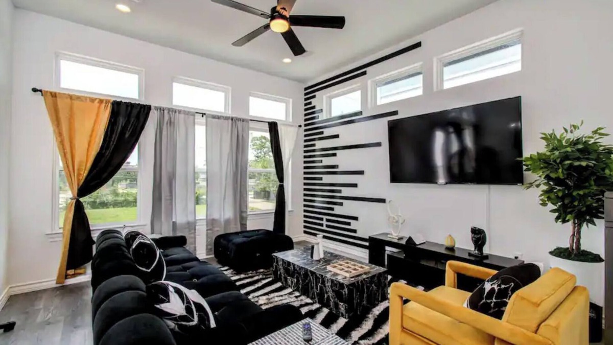 Northside House | BeeHive House- Modern 3BR DT HTX: Entire home near Downtown Houston, Texas