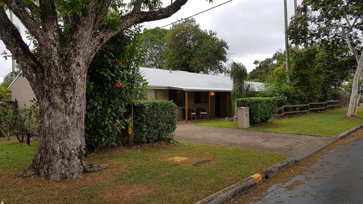 Beerwah House | Beerwah House, 3Bedroom , swimming pool, near Australia Zoo, Sunshine Coast