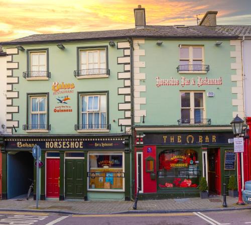 Listowel Bed & Breakfast | Behan's Horseshoe Bar & Restaurant