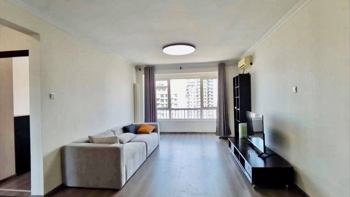 Jinsong Panjiayuan Apartment | Beijing downtown CBD area 2-bedroom apartment with AC, WiFi