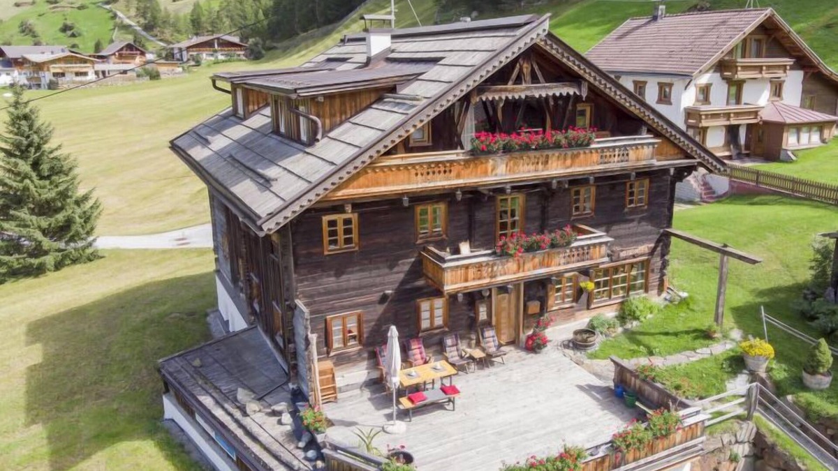 Zwieselstein Apartment | Beim Holzschnitzer by Interhome