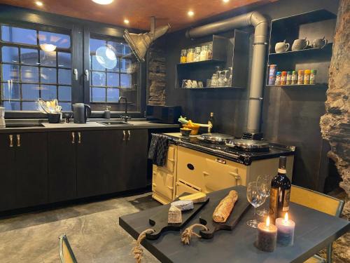 Luxembourg Ardennes Apartment | Beim Mulles - Black Smith - Vianden