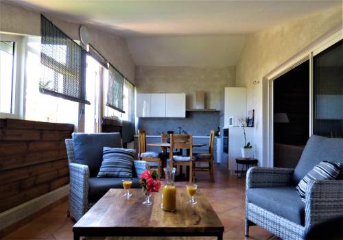 Etang Sale Les Bains Apartment | Bel appartement spacieux