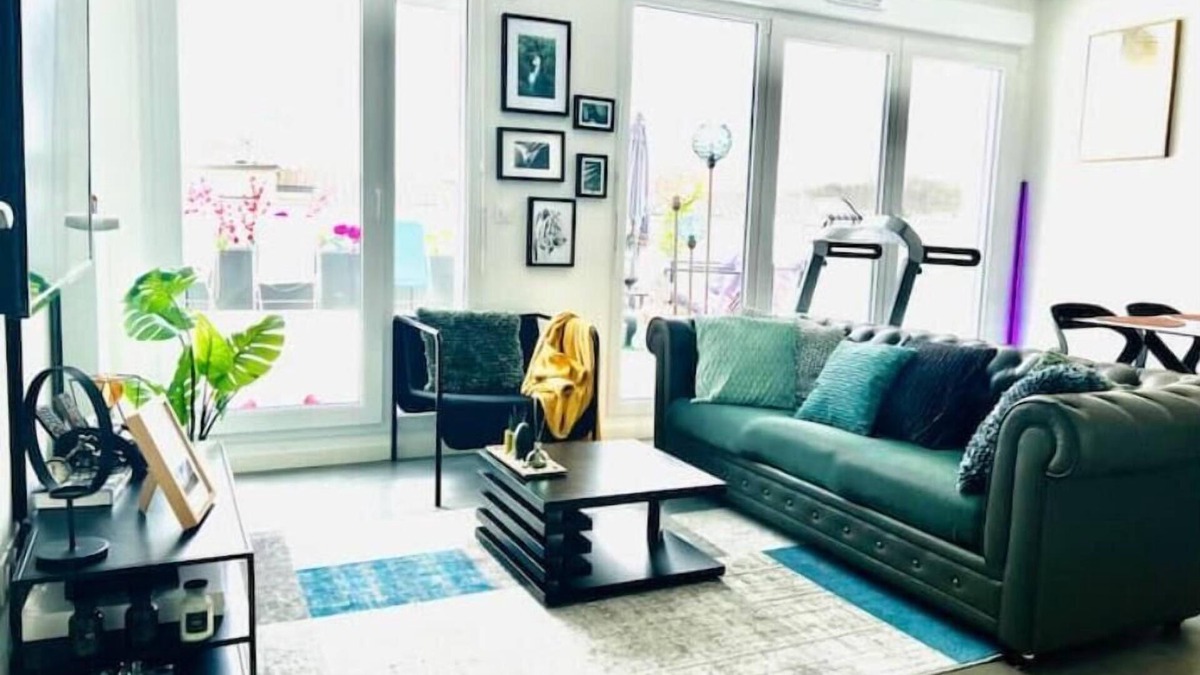 Romainville Apartment | Bel Appartement Avec Terrasse Privée 86m2