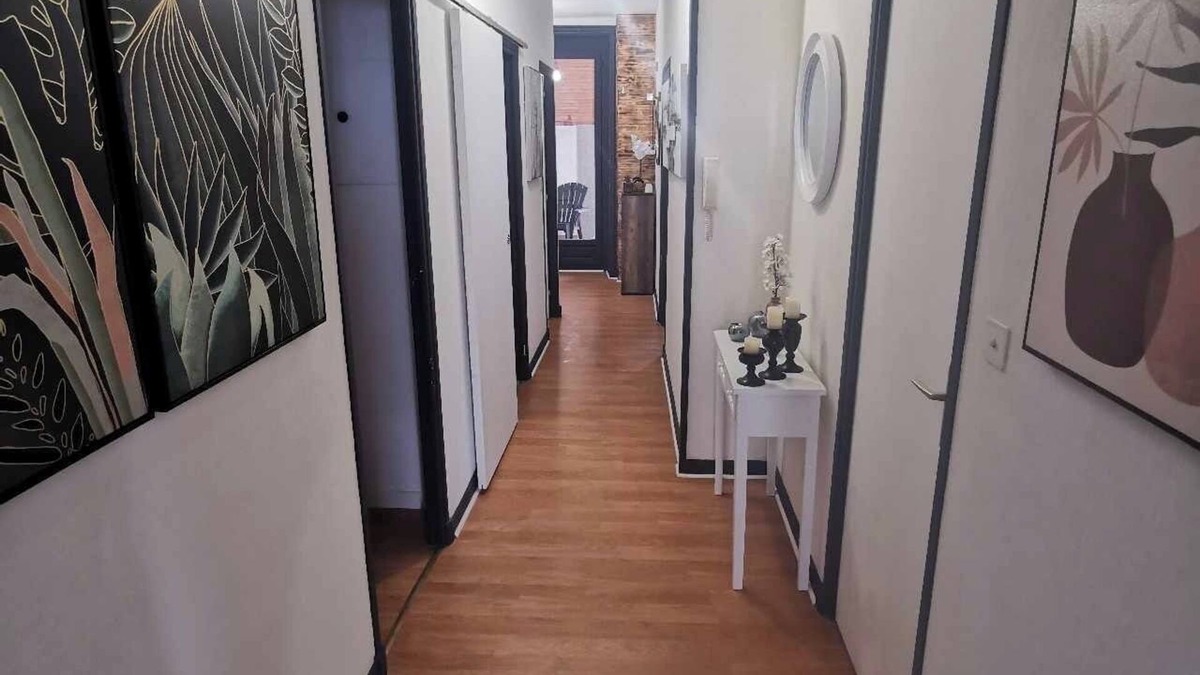 Ambert Apartment | Bel Appartement de 1 à 10 Personnes