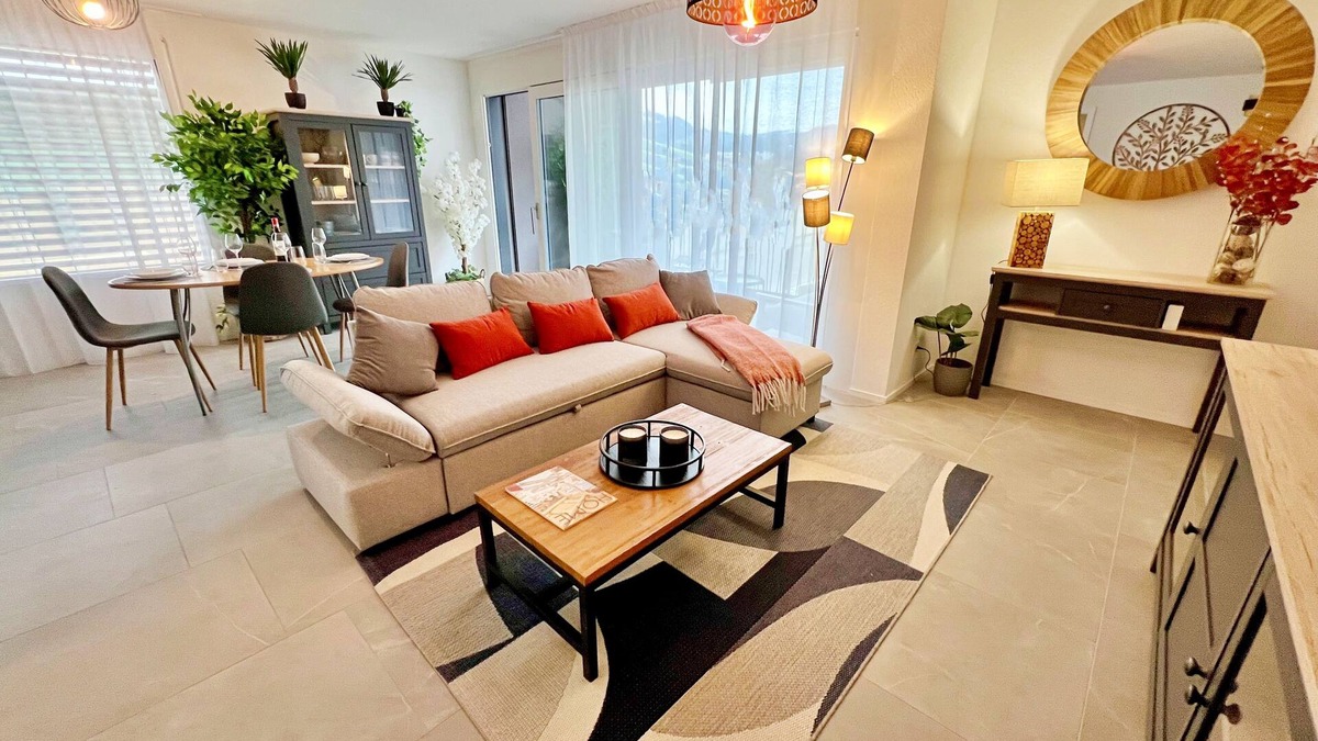 Bulle Apartment | Bel Appartement Neuf Avec Parking Couvert Gratuit