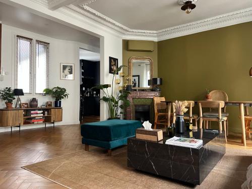 18th Arrondissement Apartment | Bel appartement Paris Montmartre