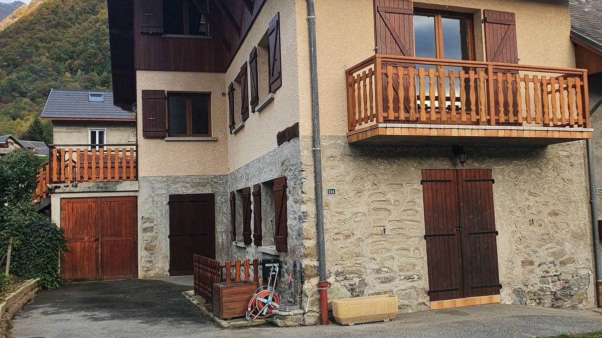 Saint-Avre Apartment | Bel Appartement Spacieux Propre Proche de Tout