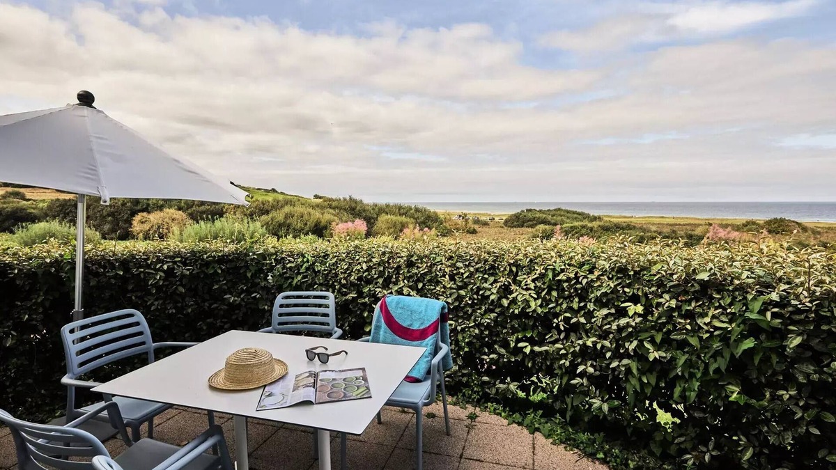 Colleville-sur-Mer Apartment | Belambra Clubs Résidence Colleville-sur-Mer - Omaha Beach - Essential Bungalow 2 Bedrooms 5 People Terrace View