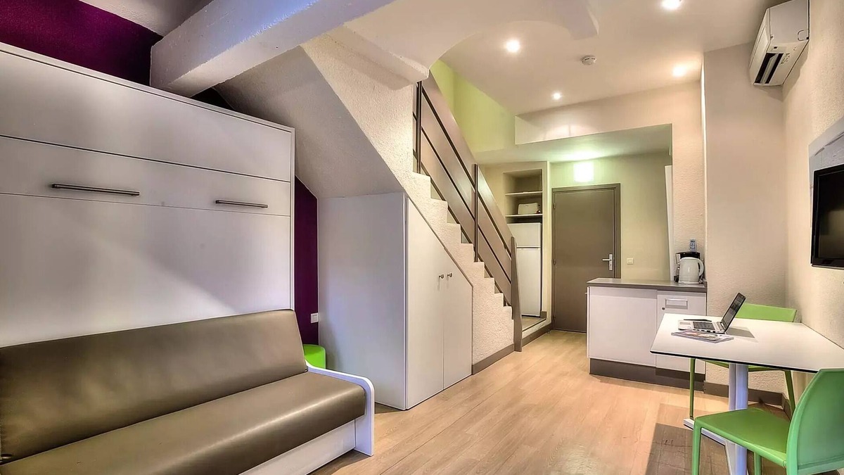 La Colle-sur-Loup Apartment | Belambra Clubs and Residence La Colle-sur-Loup - Les Terrasses De Saint-Paul De Vence - Classic Duplex Apartment 1 Bedroom 5 People Terrace