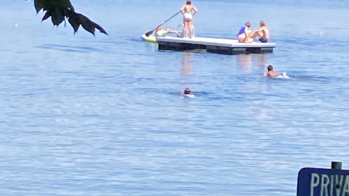 Rome Cottage | Belgrade Lakes Cottage w/Long Pond beach access close to Augusta, Colby College