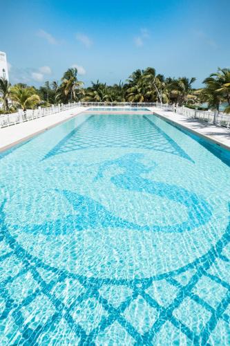 Glovers Reef Atoll Resort | Belize Dive Haven Resort & Marina