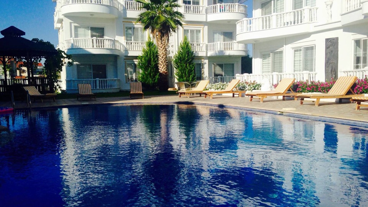 Belek Apartment | Belka Golf Exclusive Residence poolside