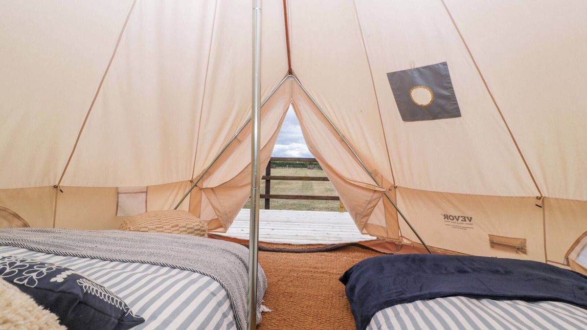 Ashton Keynes Cottage | BELL 2, pet friendly, character holiday cottage in Malmesbury