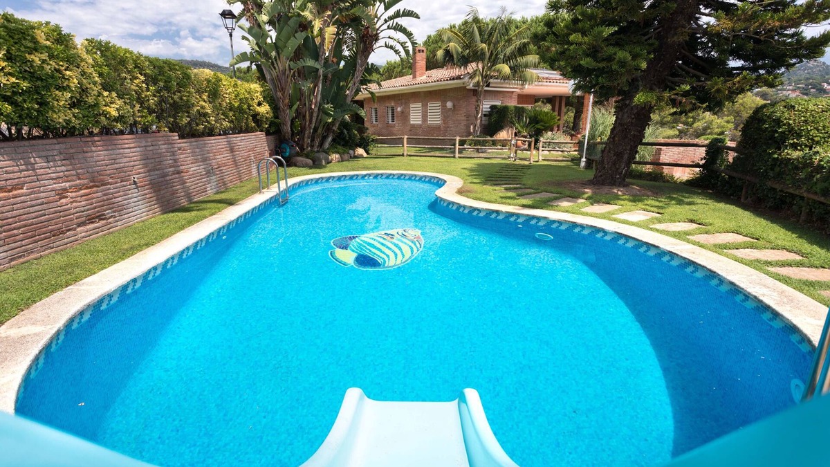 Cabrils House | BELL RECO - Incredible garden with private pool, barbecue area, 25 minutes from Barcelona