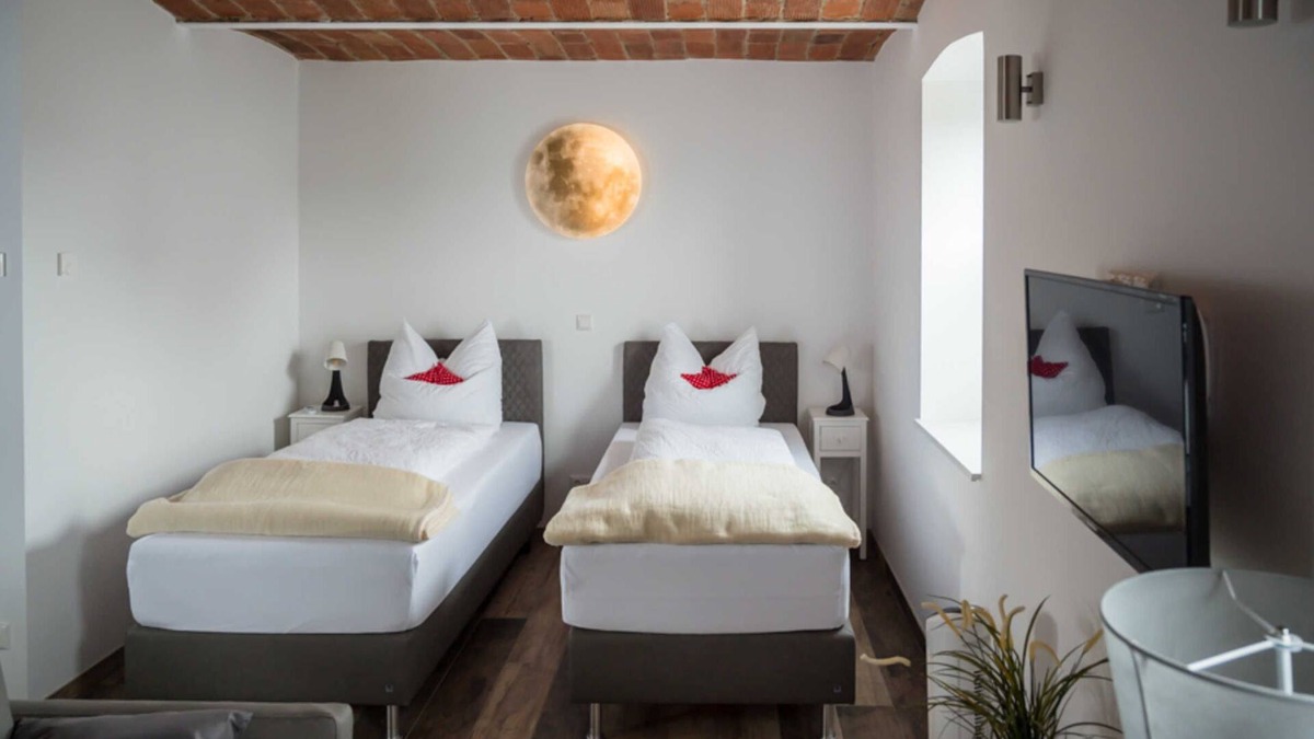 Herzberg Apartment | Bell Room - My Way 127