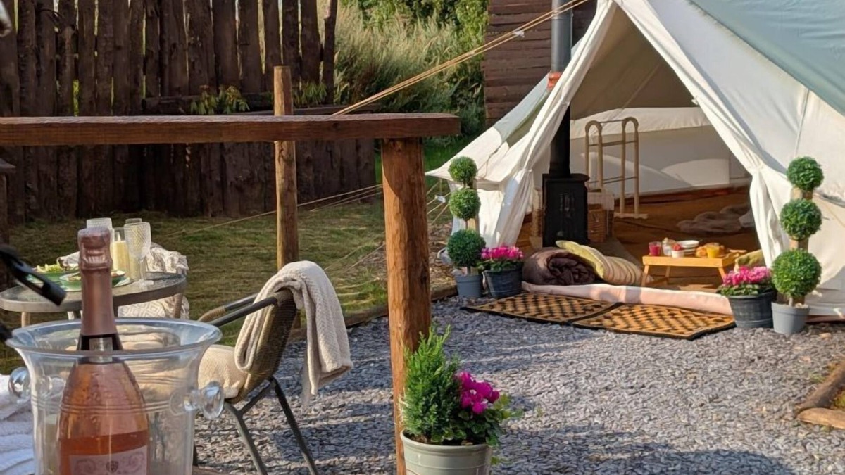 Washford Cabin | Bell tent in ultimate luxury with a wood fired hot tub, super king size bed