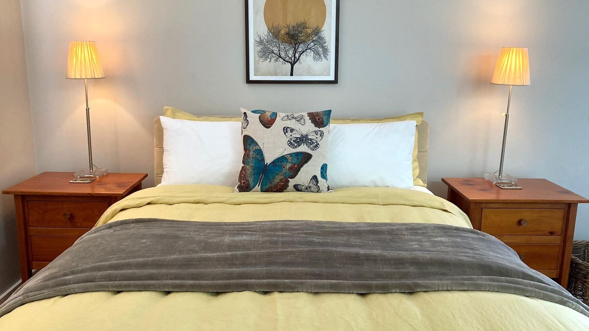 Woodend Apartment | Bella Loft: A studio apartment in the heart of Woodend