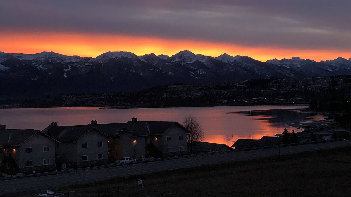 Polson Apartment | Bella Vista from Flathead Lake