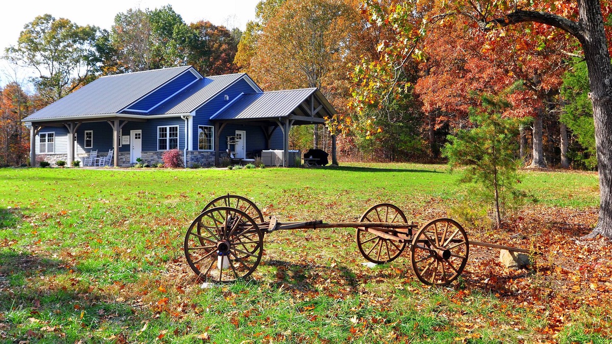 Appomattox House | Bella Vista ~ Relax, be refreshed and renewed!