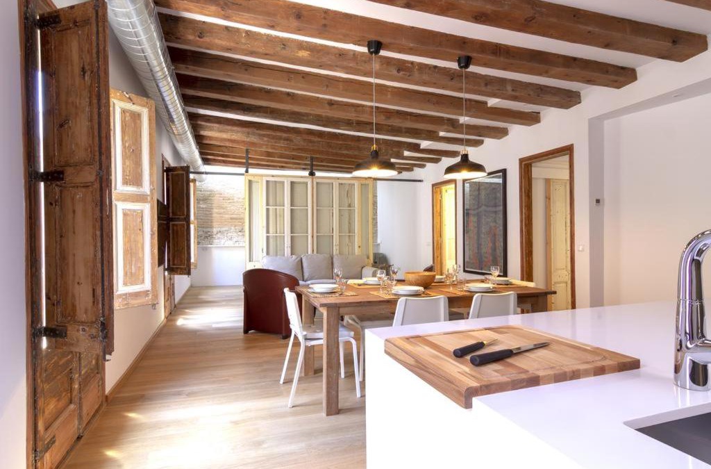 Gothic Quarter Apartment | Bellafila Gothic Terrace