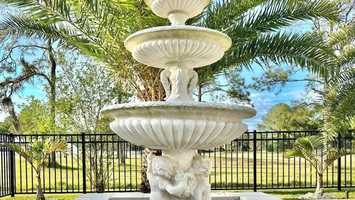 Greater Northdale Apartment | Bellagio a modern , spacious unit with a large balcony facing a golf course