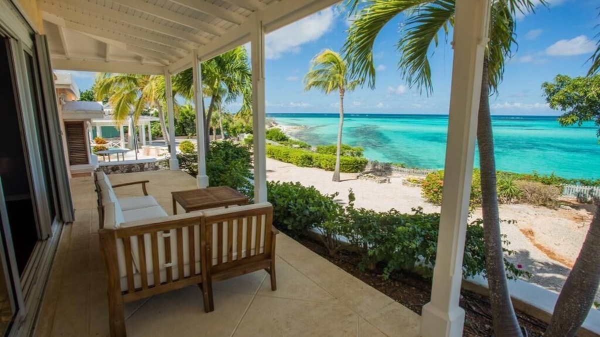 Shoal Bay Villa | BellamareVilla, Shoal Bay East, Pool.