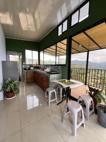 Garabito Villa | Bellavista Ceci A2