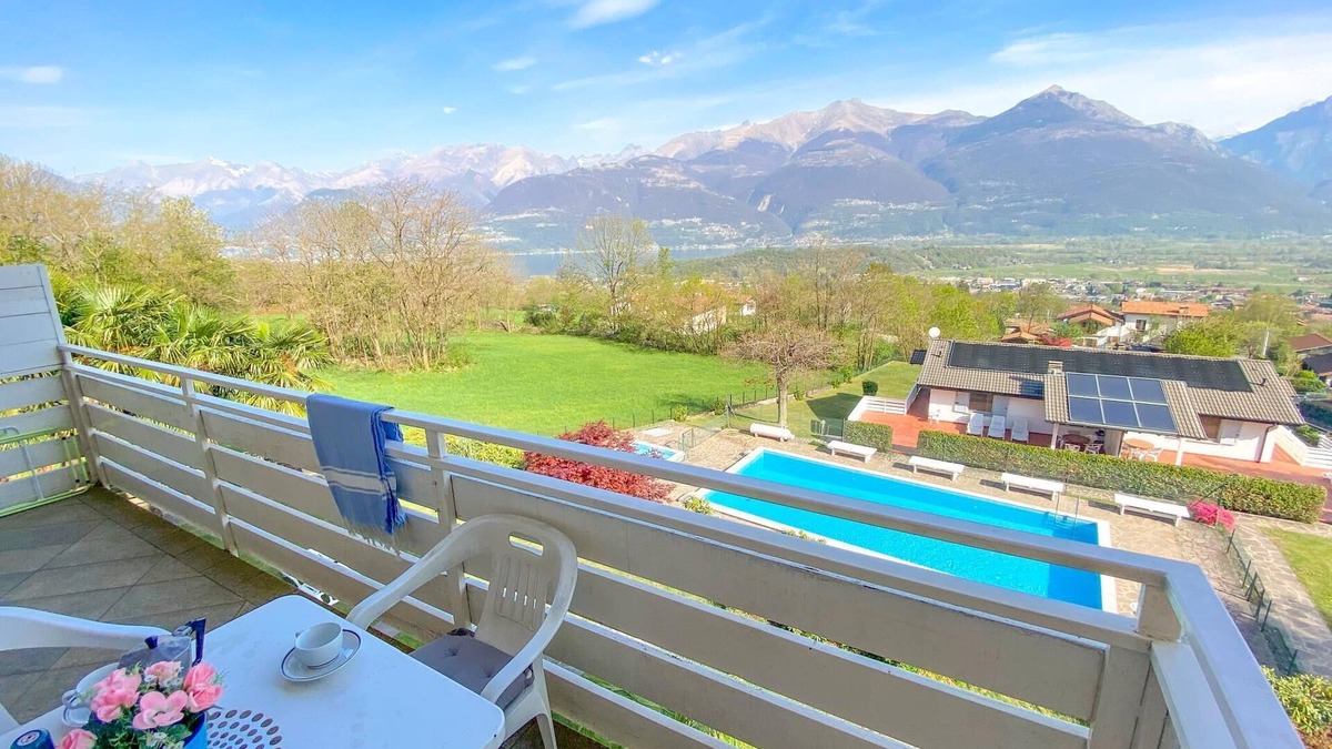 Colico Piano Apartment | Bellavista II Holiday Apartment with Pool