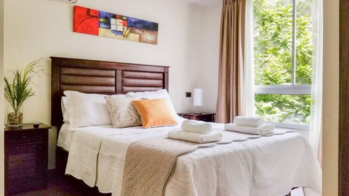 Bellavista Apartment | Bellavista Spotlight 1BR Apt - w/Parking & A/C